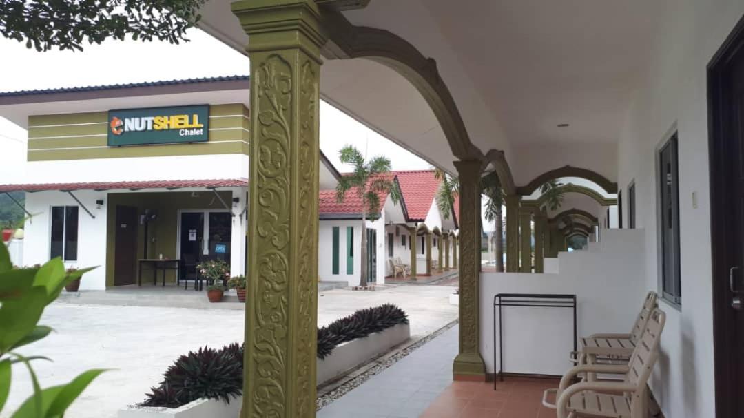 The Nutshell Chalet Langkawi Pantai Cenang  Bagian luar foto