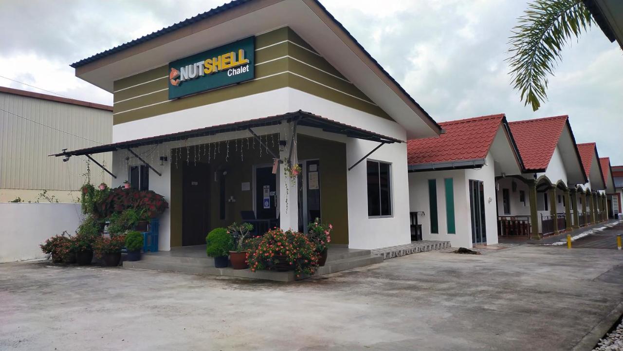 The Nutshell Chalet Langkawi Pantai Cenang  Bagian luar foto