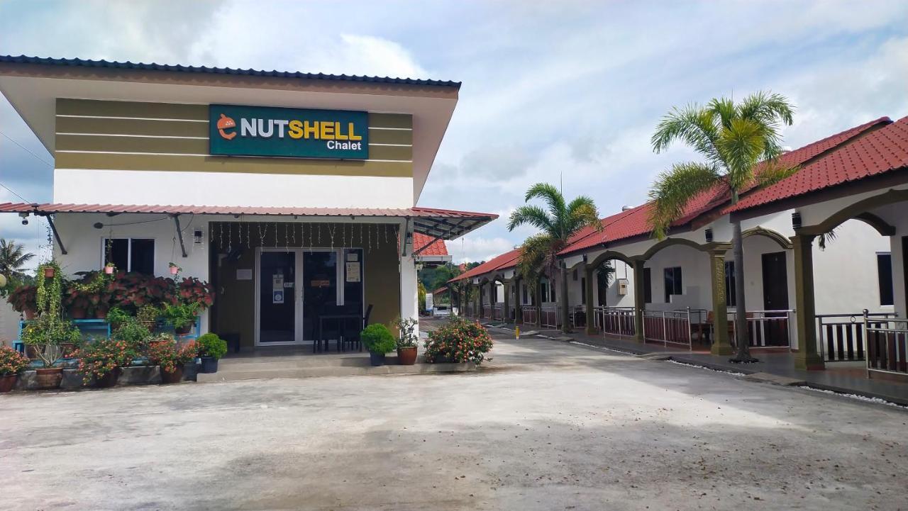 The Nutshell Chalet Langkawi Pantai Cenang  Bagian luar foto
